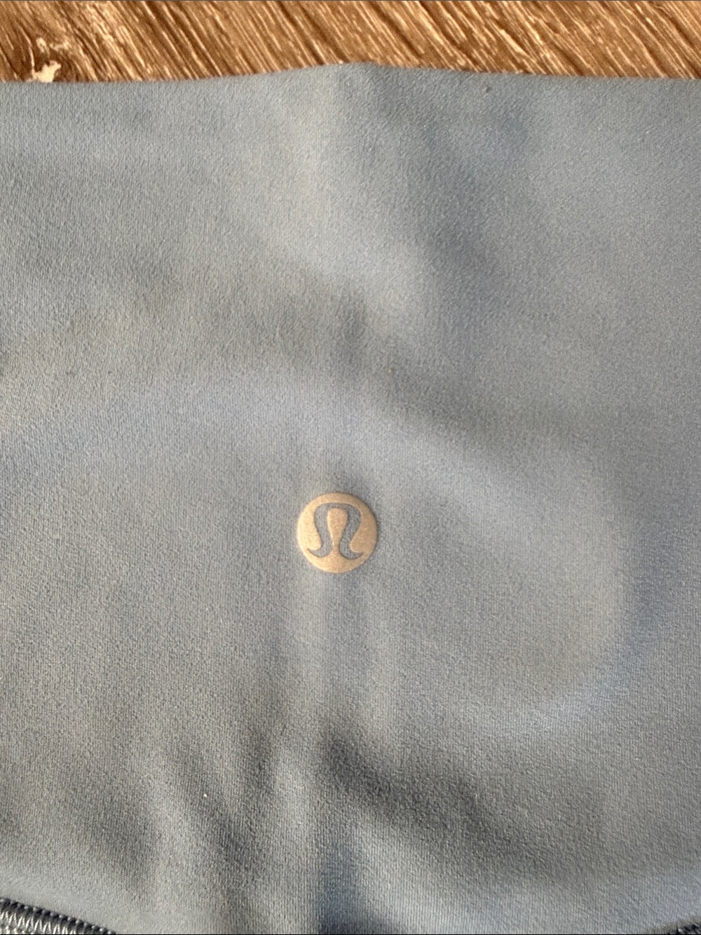 Lululemon Align 4” High-Rise Shorts - Women’s Size 8 - Picture 3 of 4